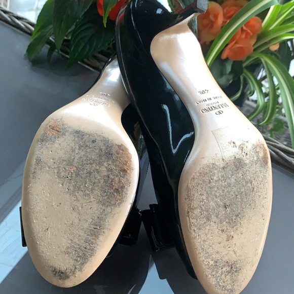 Valentino Patent Leather PeepToe Heels with Bow - Picture 7 of 7